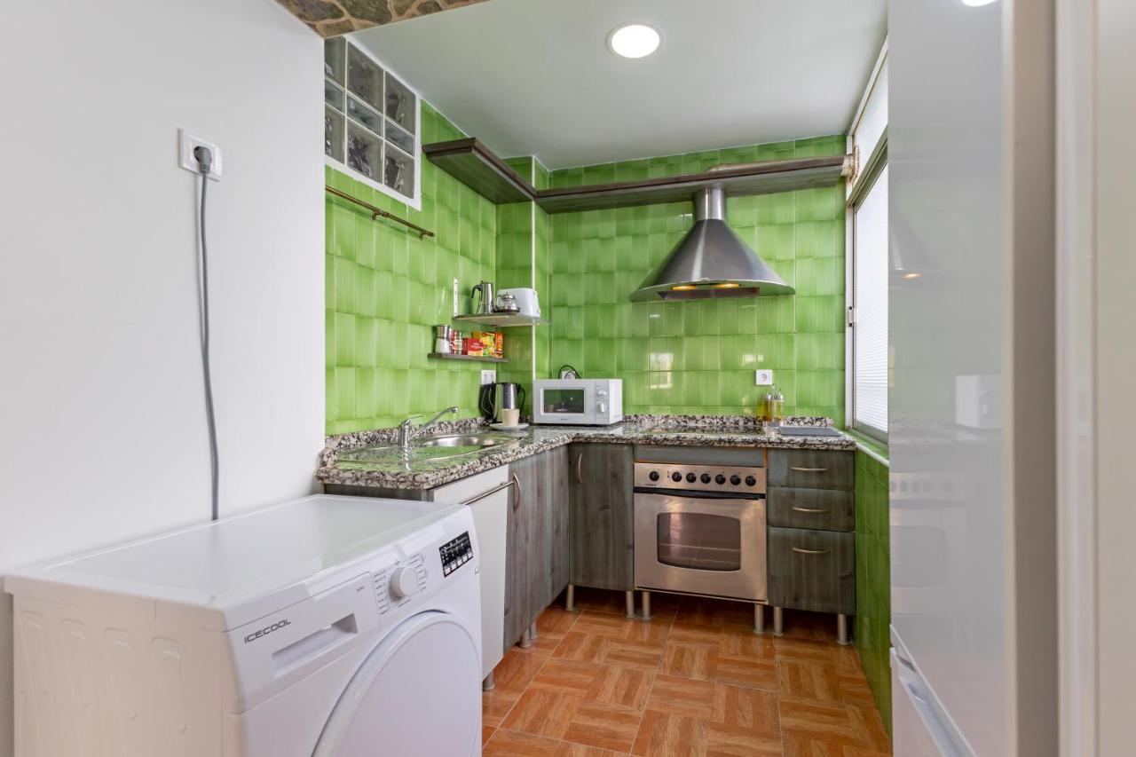 Charming 2 Bedroom Apartment At Triana Center By Oui Sevilla Eksteriør billede