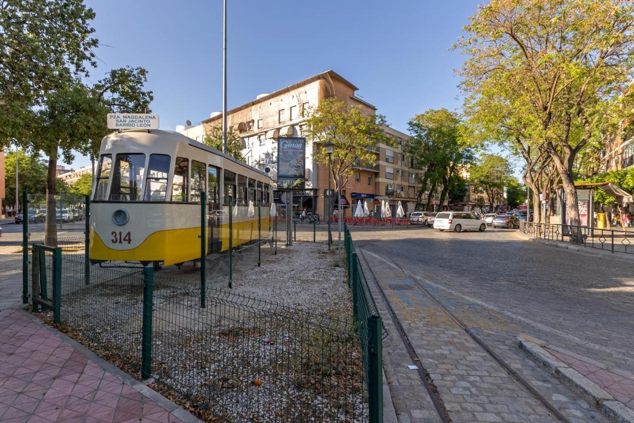 Charming 2 Bedroom Apartment At Triana Center By Oui Sevilla Eksteriør billede