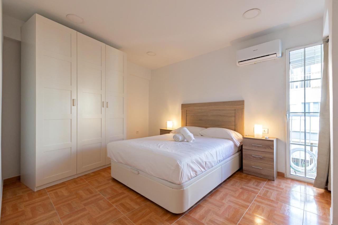 Charming 2 Bedroom Apartment At Triana Center By Oui Sevilla Eksteriør billede